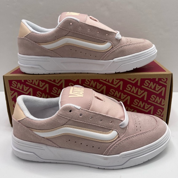 Vans Shoes - Vans WMNS Pink Hylane
Sepia Rose
VN000D1J03N Sneakers Skate